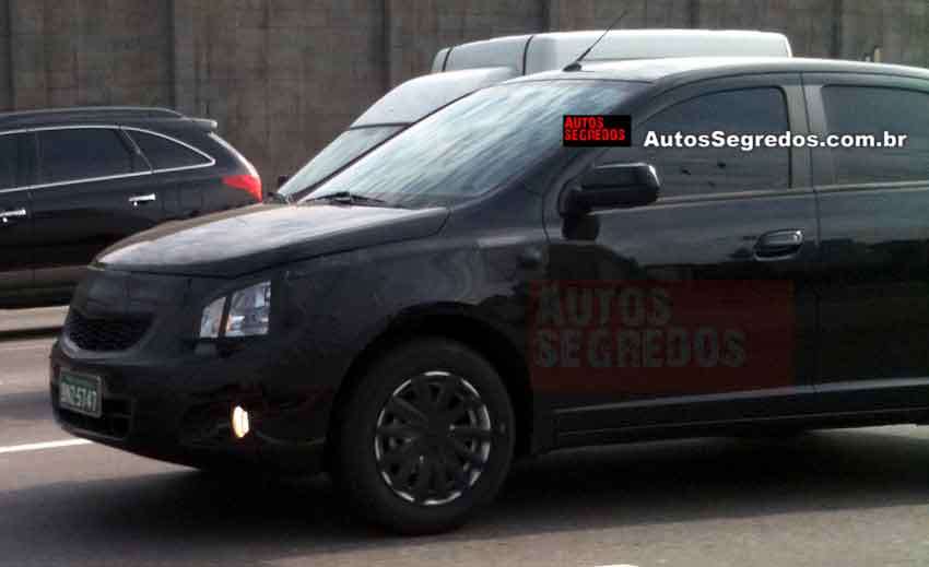 Leitor flagra Chevrolet Cobalt em testes em São Paulo - Autos Segredos