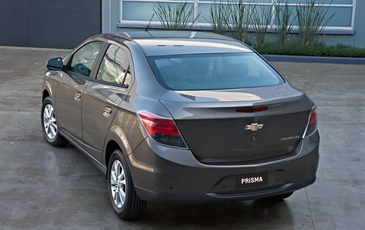 Mandíbula de la muerte Fuera erección Chevrolet Prisma 2013 é lançado com preços que vão de R$ 34.990 a R$ 45.990  - Autos Segredos
