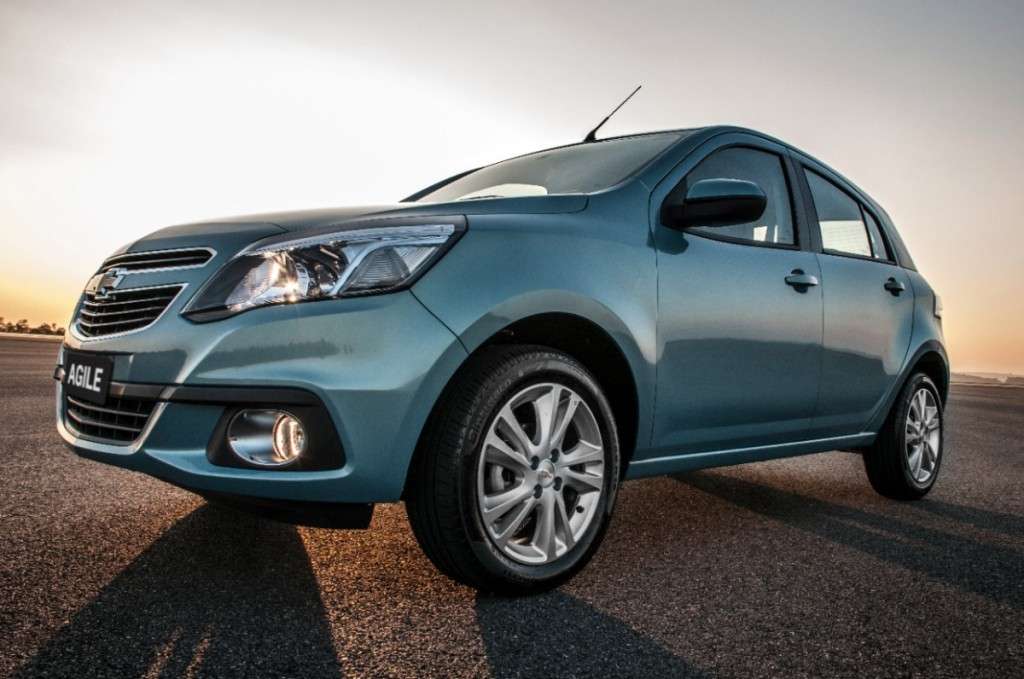 2014-Chevrolet-Agile-GM-Brazil-034-medium