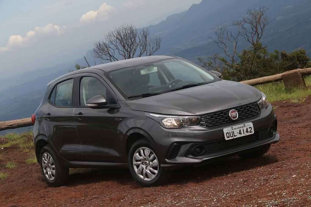 Fiat prepara morte do Uno e confirma 4 lançamentos de 2021 - 03