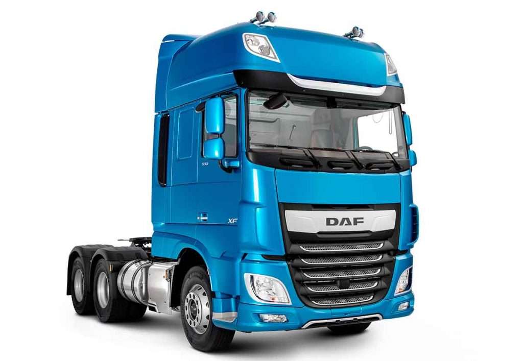 DAF lança os caminhões CF e XF com motores Euro 6 na Fenatran