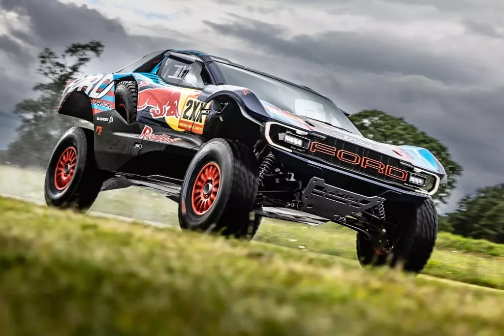 Ford revela nova picape Raptor para o Rally Dakar no Festival de Goodwood